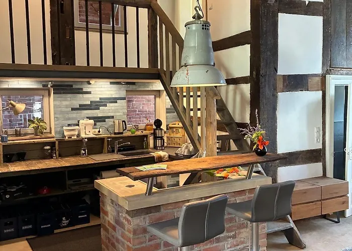 Urzeit 1621 - Deine Charmante Zeitreise